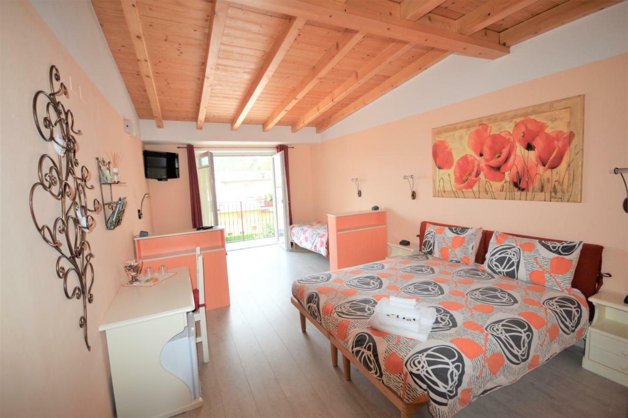 B&B La Vecchia Tipografia - Lago D'Idro Ponte Caffaro Exterior foto