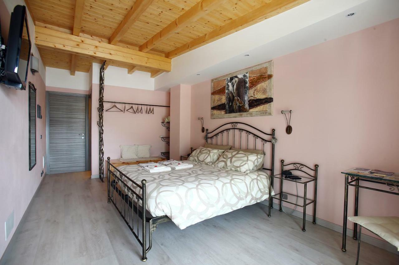 B&B La Vecchia Tipografia - Lago D'Idro Ponte Caffaro Exterior foto